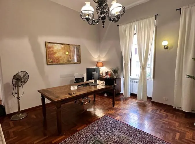 Lounge - * Rom